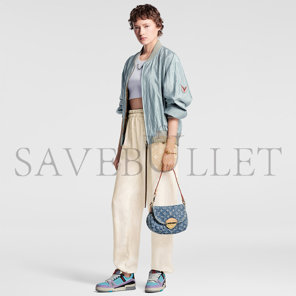 LOUIS VUITTON LV TRAINER SNEAKER 1ACFYB LOUIS VUITTON LV TRAINER SNEAKER 1ACFYB